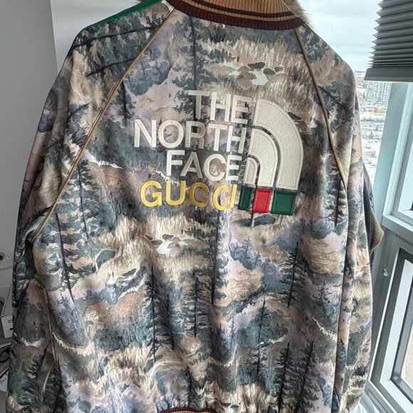 Gucci x The North Face Jacket Forest Print - Picture 2 of 3